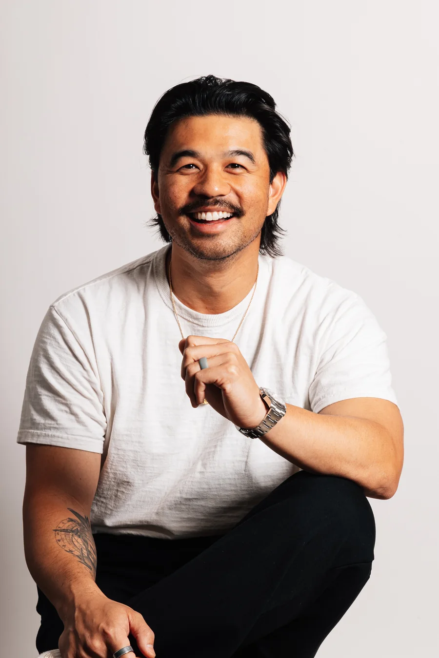 Color portrait of Dr. Khoa Nguyen smiling